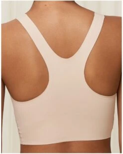 Brassière Top Triumph Flex Smart (Soft Praline) -Sous Vêtement Boutique brassiere top triumph flex smart soft praline 1