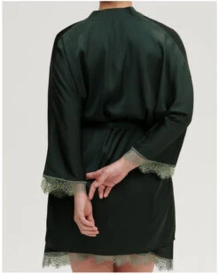 Simone Perele Kimono Simone Pérèle Satin Secrets (Vert Kolsaï) -Sous Vêtement Boutique kimono simone perele satin secrets vert kolsai 3