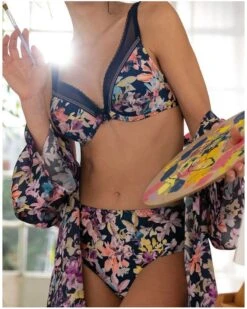 Slip Taille Haute Antigel Mille Pétales (Pétales Aquarelle) 8 Slip Taille Haute Antigel Mille Pétales (Pétales Aquarelle) -Sous Vêtement Boutique slip taille haute antigel mille petales petales aquarelle 2