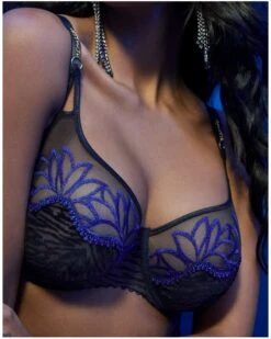Soutien-gorge Balconnet Coupe Tulipe Prima Donna Cheyney (Sultry Black) 12 Soutien-gorge Balconnet Coupe Tulipe Prima Donna Cheyney (Sultry Black) -Sous Vêtement Boutique soutien gorge balconnet coupe tulipe prima donna cheyney sultry black 3