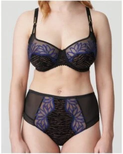 Soutien-gorge Balconnet Coupe Tulipe Prima Donna Cheyney (Sultry Black) 14 Soutien-gorge Balconnet Coupe Tulipe Prima Donna Cheyney (Sultry Black) -Sous Vêtement Boutique soutien gorge balconnet coupe tulipe prima donna cheyney sultry black 5