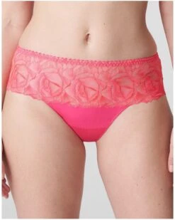 String Luxueux Prima Donna Belgravia (Blogger Pink)